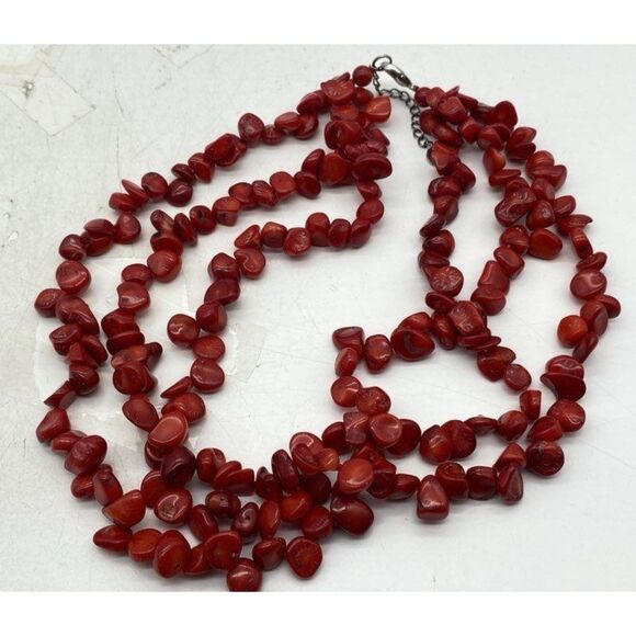 925 Sterling Clasp 19" Triple Strand Mediterranean Red Coral Necklace - Picture 4 of 6